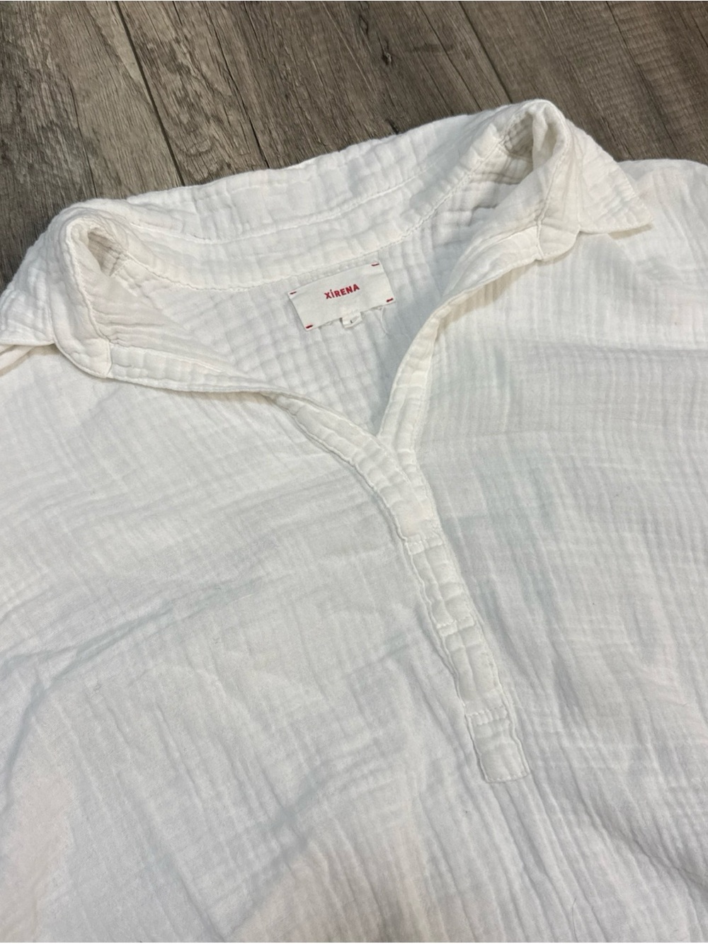 XiRENA White Cotton Short-Sleeve Tee - Picture 2 of 6